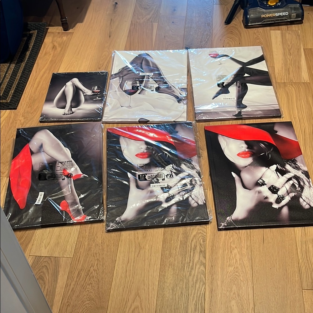 Red and Black Fashion Art canvas set of 6